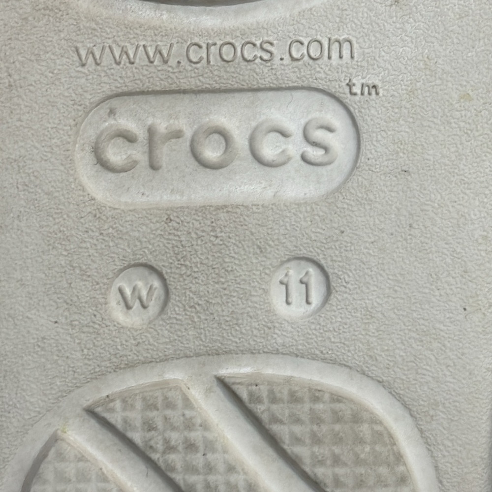Crocs splash white Glossystrappy slip on sandal. Size W 11 - Picture 6 of 7